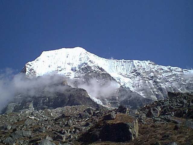 The glaciers of Tsoboje  hang directly over the lake