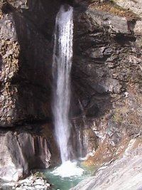 Waterfall at Jomo'i Gul Chhu